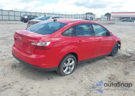 2013 Ford Focus Se z USA, uszkodzony, nr VIN 1FADP3F21DL266919